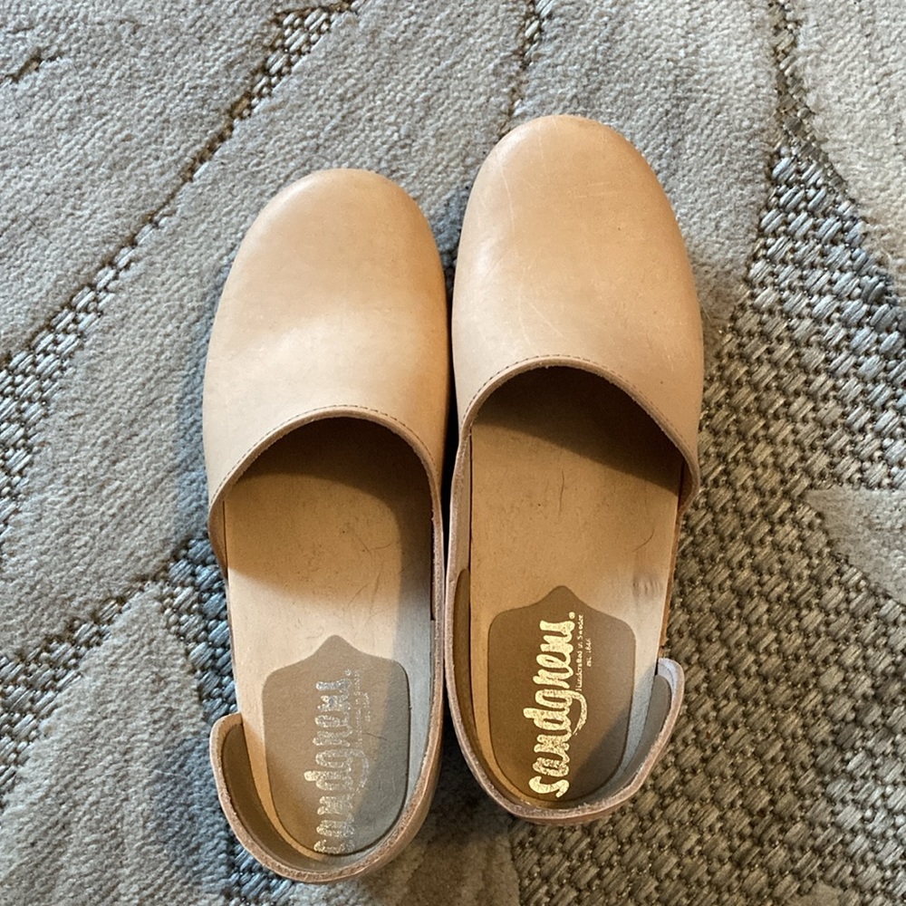 Sandgrens Brett Low Clogs